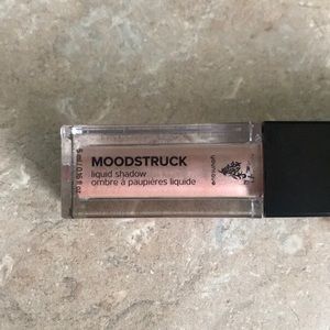 Younique moodstruck liquid shadow